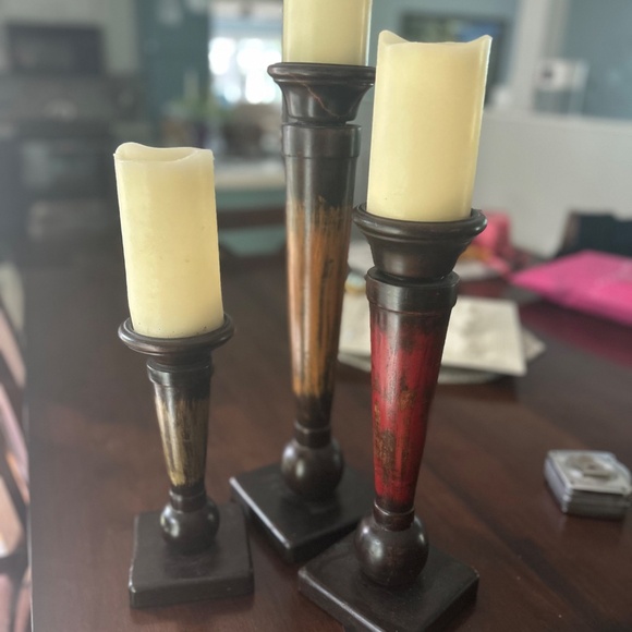Matching candle holders - Picture 2 of 6